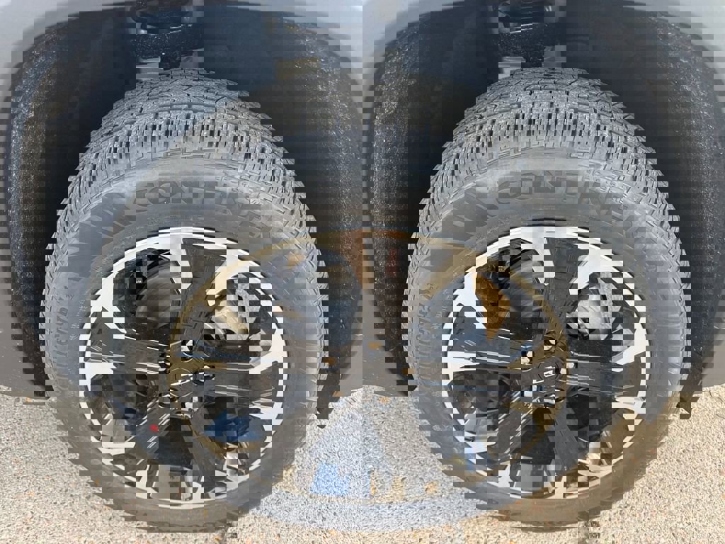 New 2026 Chevrolet Equinox LT w/ Convenience Package II image 13