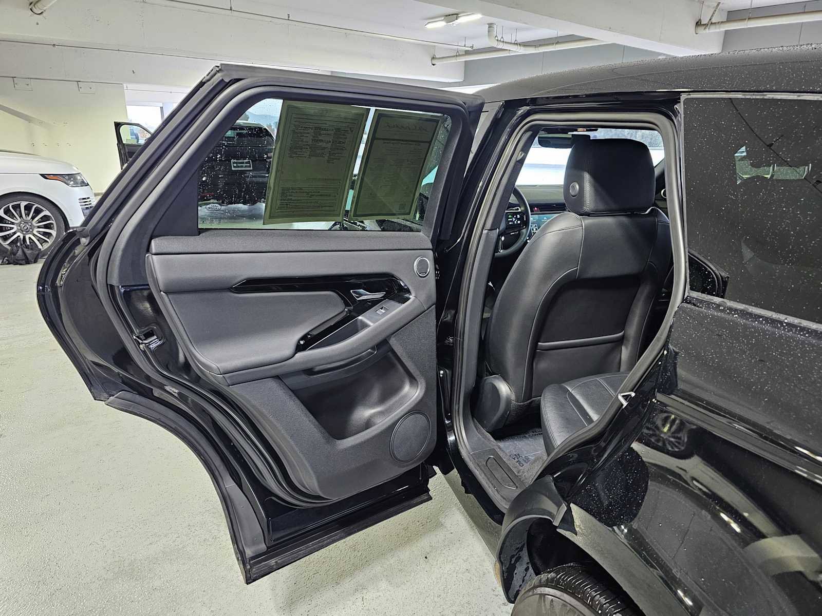 Used 2024 Land Rover Range Rover Evoque S image 15