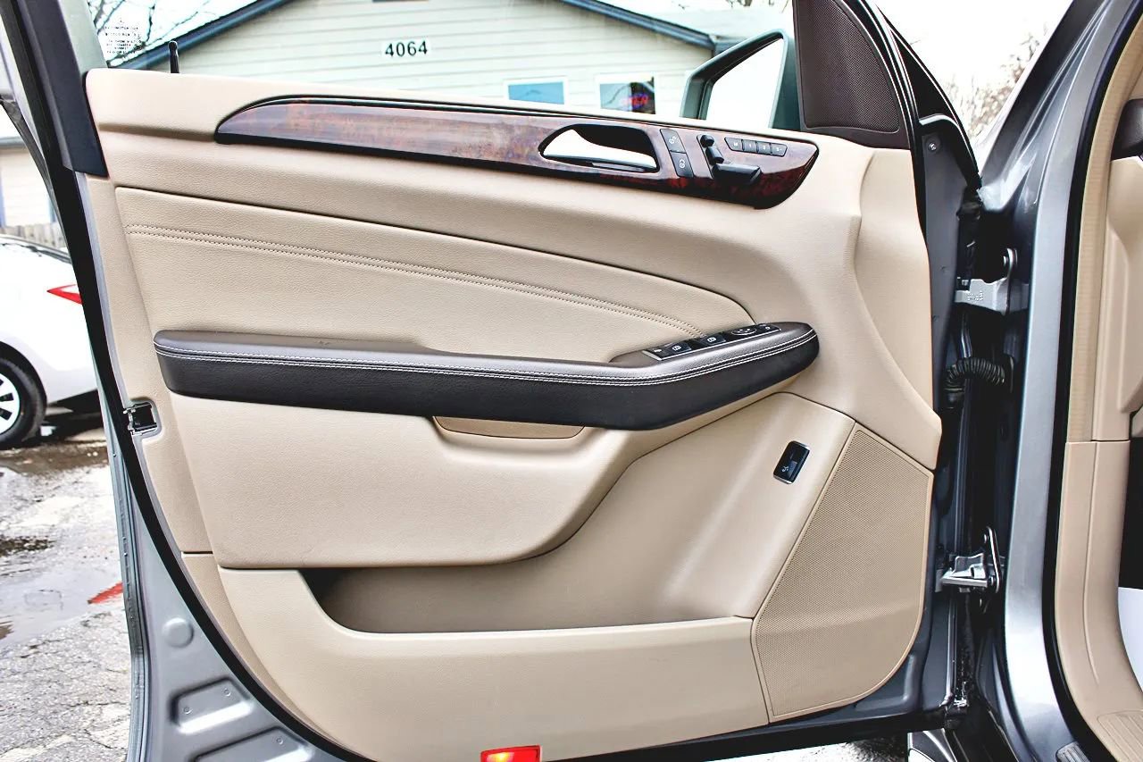 Used 2014 Mercedes-Benz ML 350 4MATIC image 27