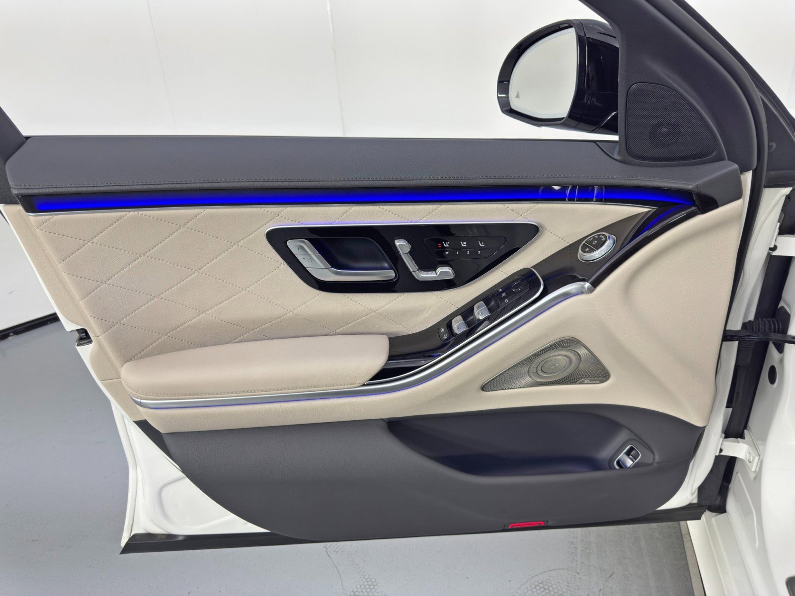 Used 2023 Mercedes-Benz S 580 4MATIC Sedan image 51