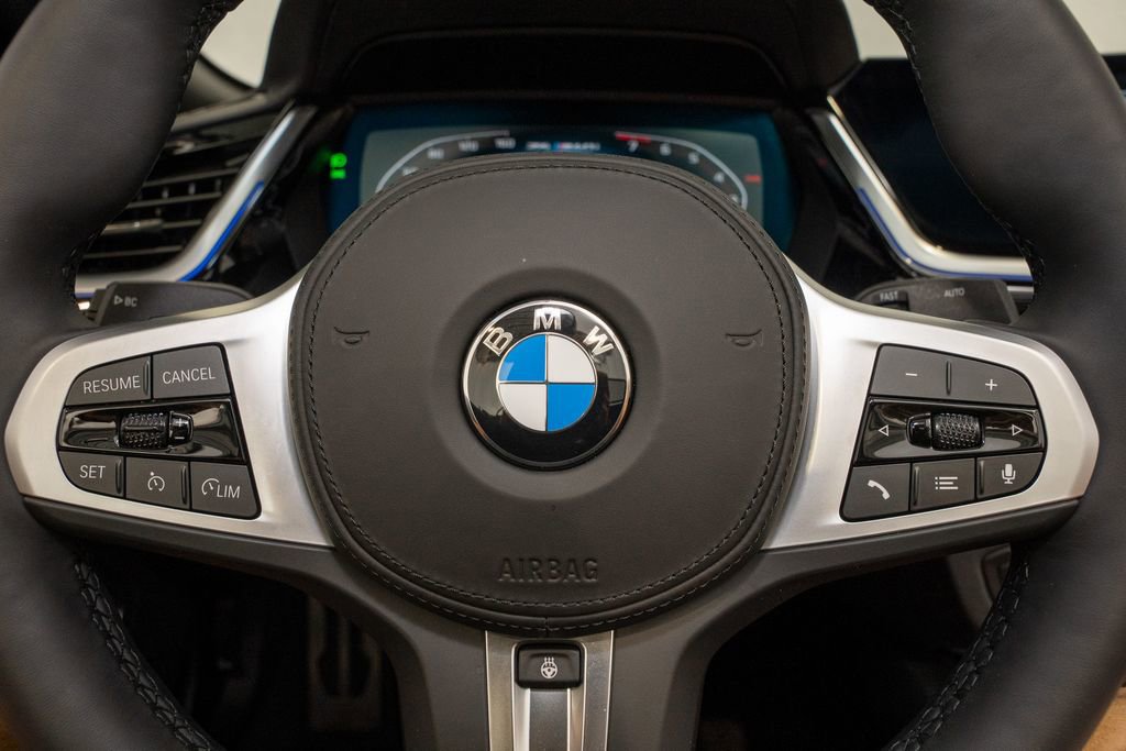 Used 2025 BMW Z4 M40i w/ Edition image 24