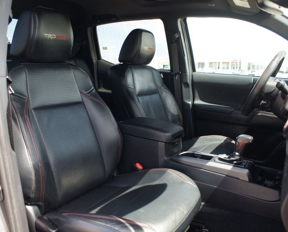 Used 2020 Toyota Tacoma TRD Pro AWD/4WD image 24