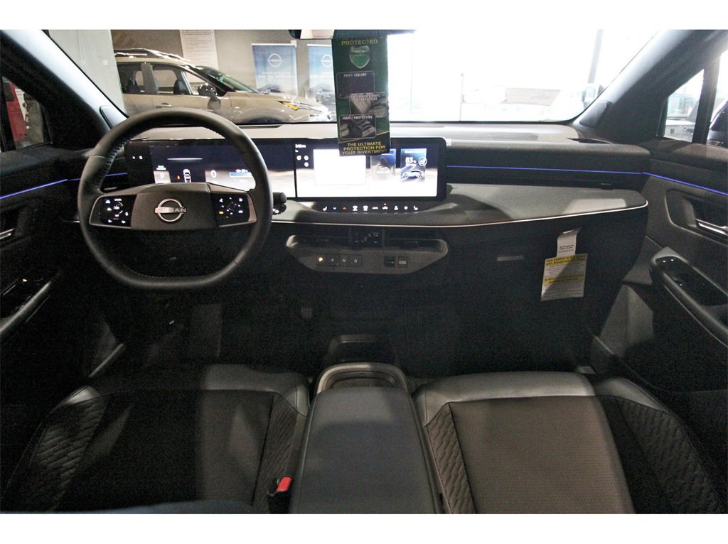 New 2026 Nissan Leaf Platinum+ w/ Cargo Package (Platinum+) image 7