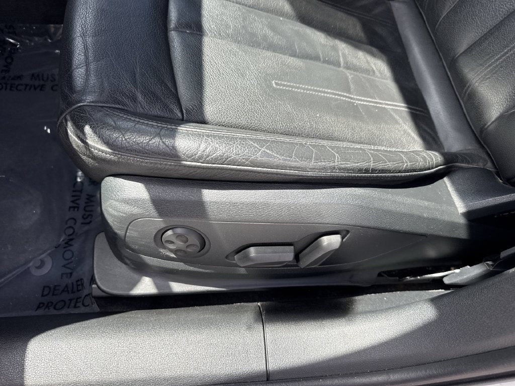 Used 2017 Audi A4 2.0T Ultra Premium FWD image 41