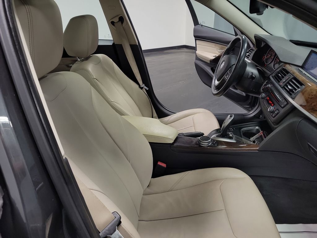 Used 2015 BMW 328i xDrive Sedan image 23