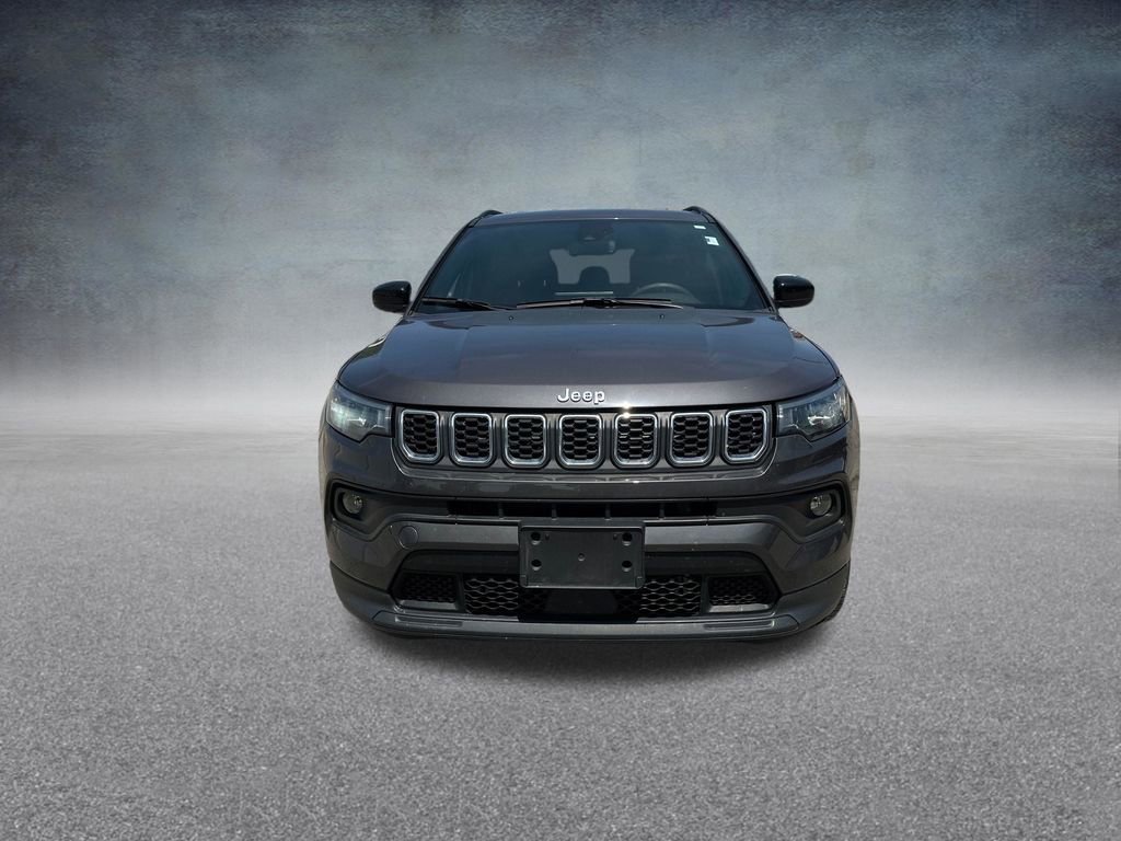 Used 2024 Jeep Compass Latitude AWD/4WD image 9