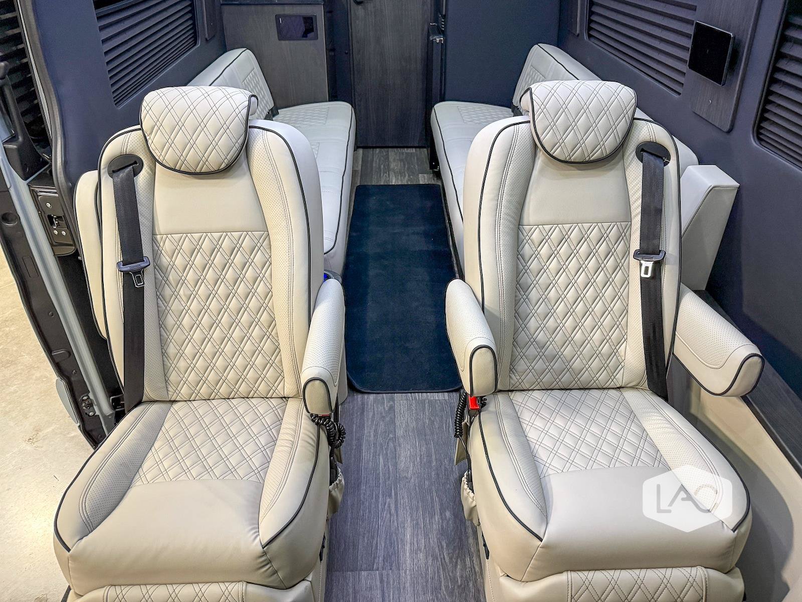 Used 2026 Mercedes-Benz Sprinter 3500 image 28