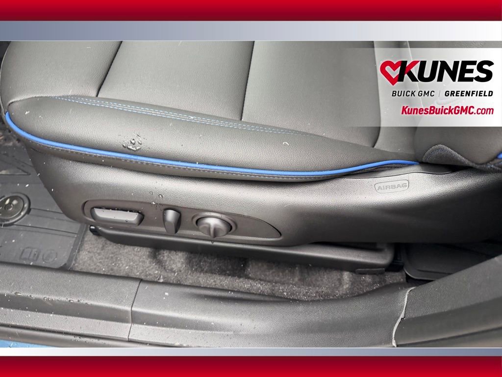 New 2026 Buick Envista Sport Touring w/ Convenience I Package FWD image 13