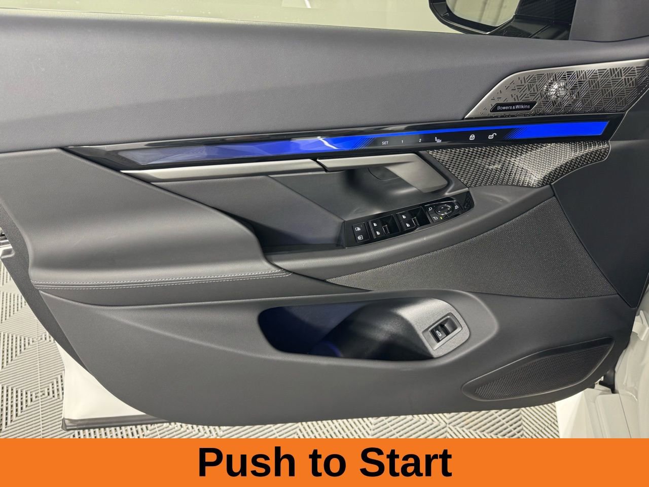 Used 2026 BMW M5 w/ Carbon Package image 11