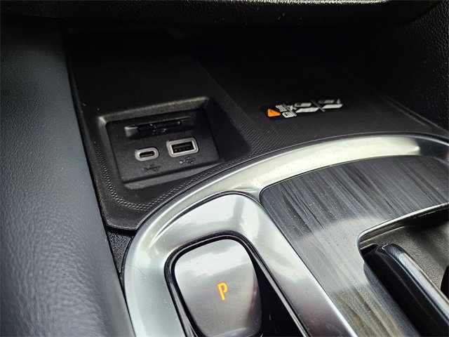 Used 2024 Buick Enclave Premium image 28