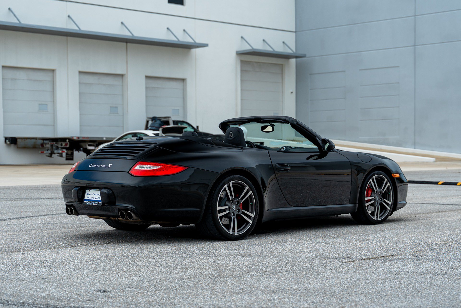 Used 2011 Porsche 911 Carrera S RWD image 3
