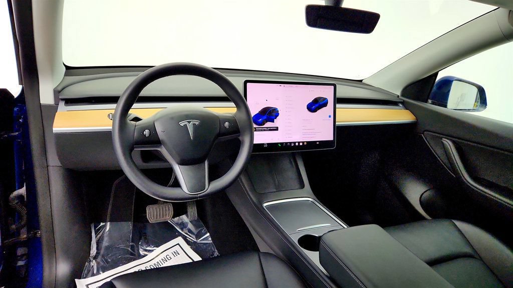 Used 2022 Tesla Model Y Long Range AWD/4WD image 13