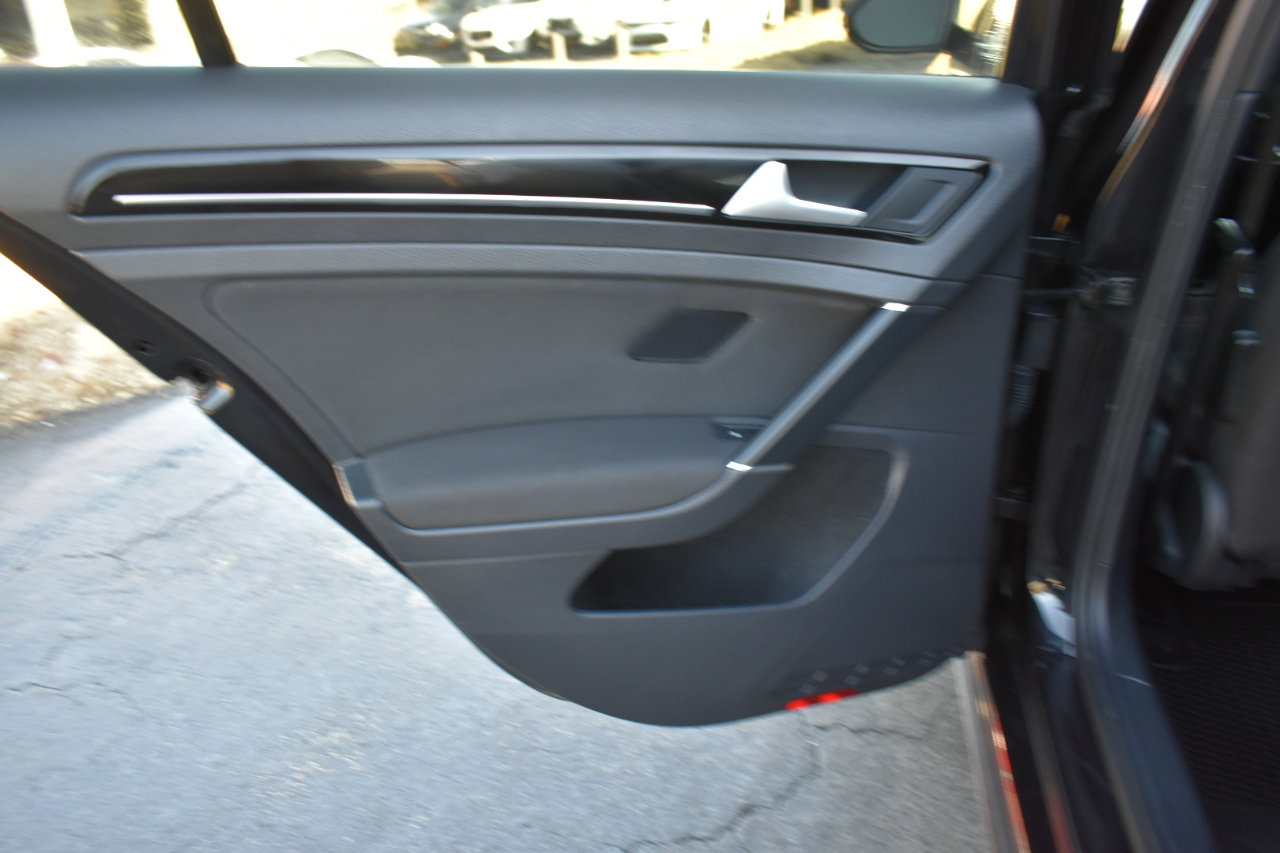 Used 2017 Volkswagen GTI S image 35