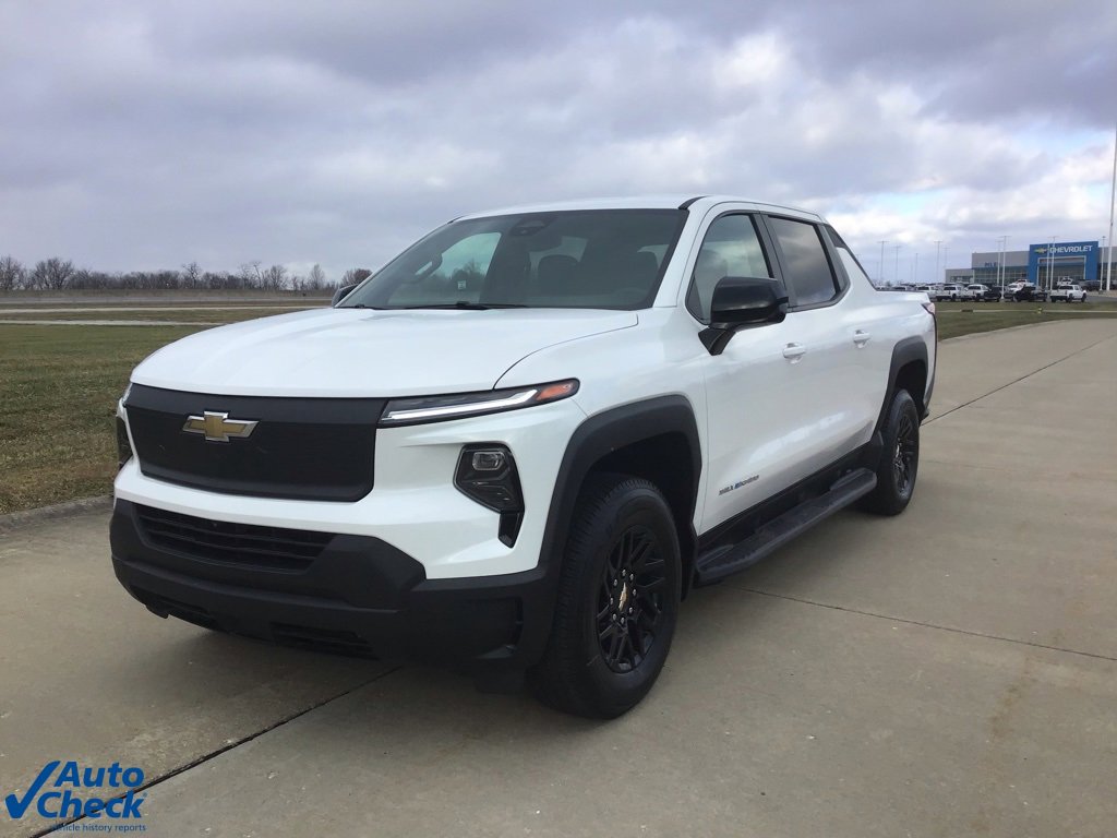 Used 2024 Chevrolet Silverado EV W/T image 10