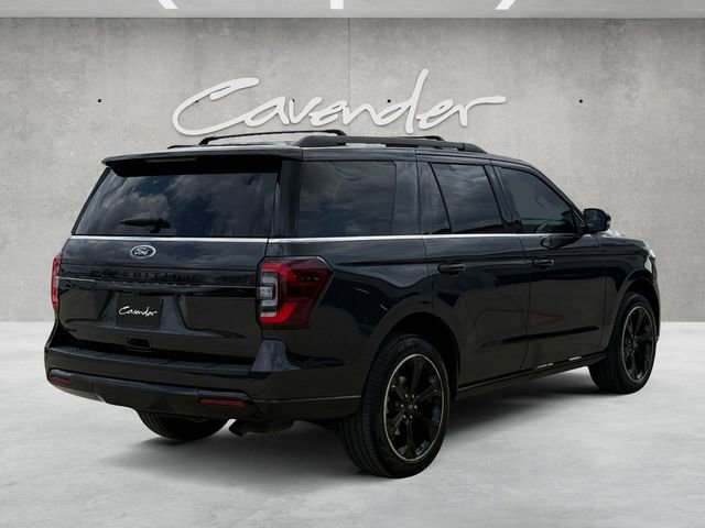 Used 2024 Ford Expedition Limited image 16