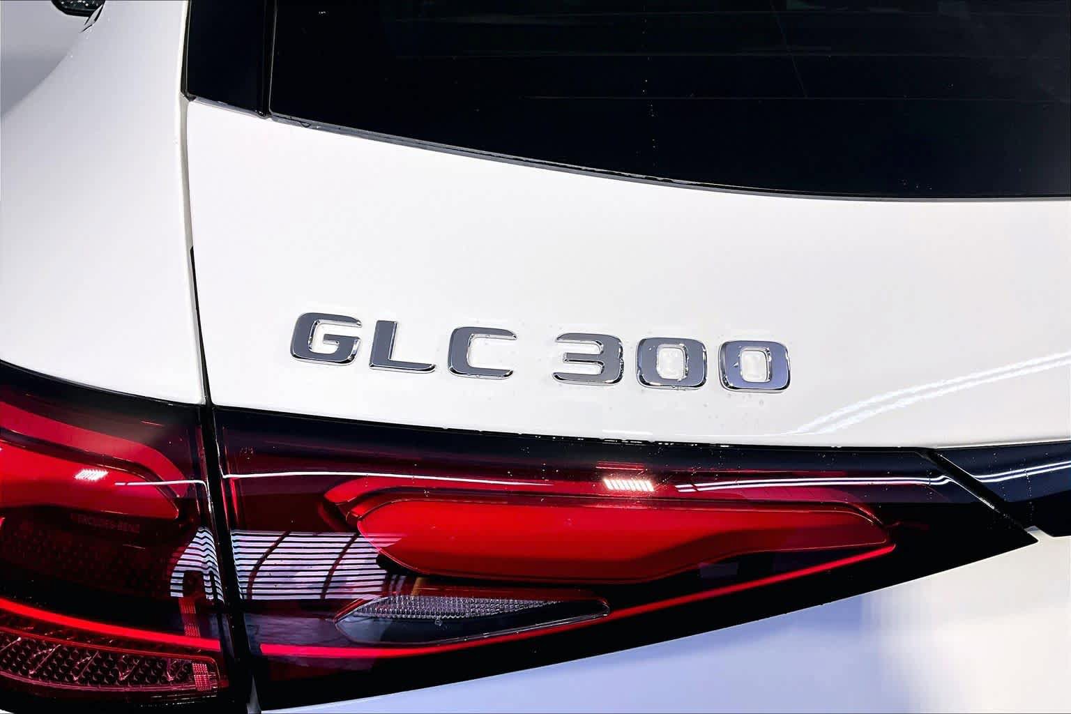 New 2026 Mercedes-Benz GLC 300 4MATIC image 6