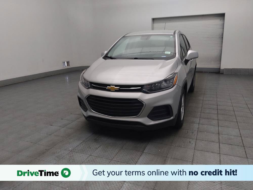 Used 2022 Chevrolet Trax LS w/ Tint and Cruise Package FWD image 1
