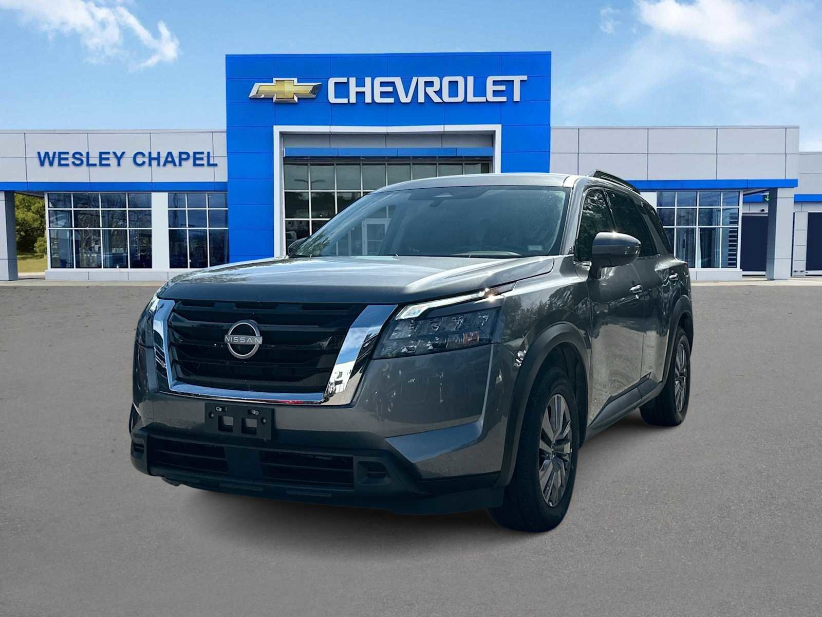 Used 2025 Nissan Pathfinder SV