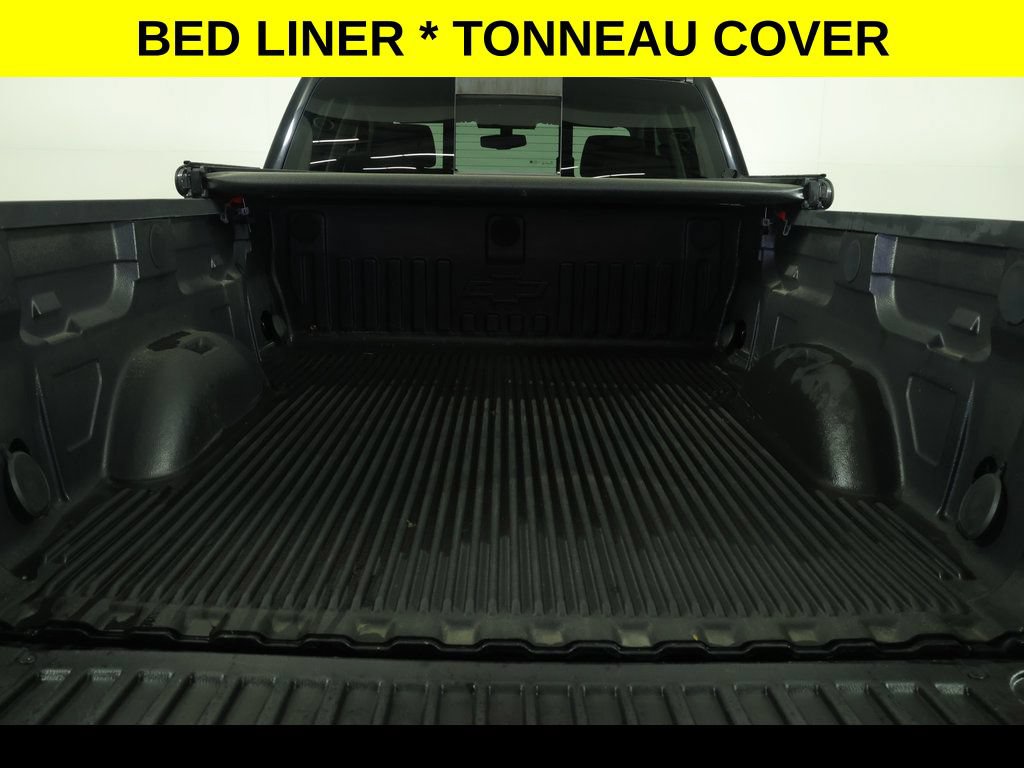 Used 2018 Chevrolet Silverado 1500 LT w/ All Star Edition AWD/4WD image 9