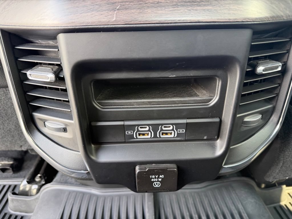 Certified 2025 RAM 2500 Laramie w/ Sport Appearance Package AWD/4WD image 21