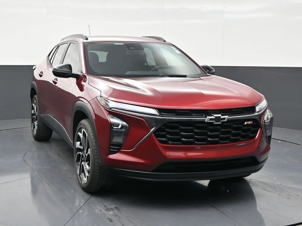 Used 2024 Chevrolet Trax RS FWD image 7