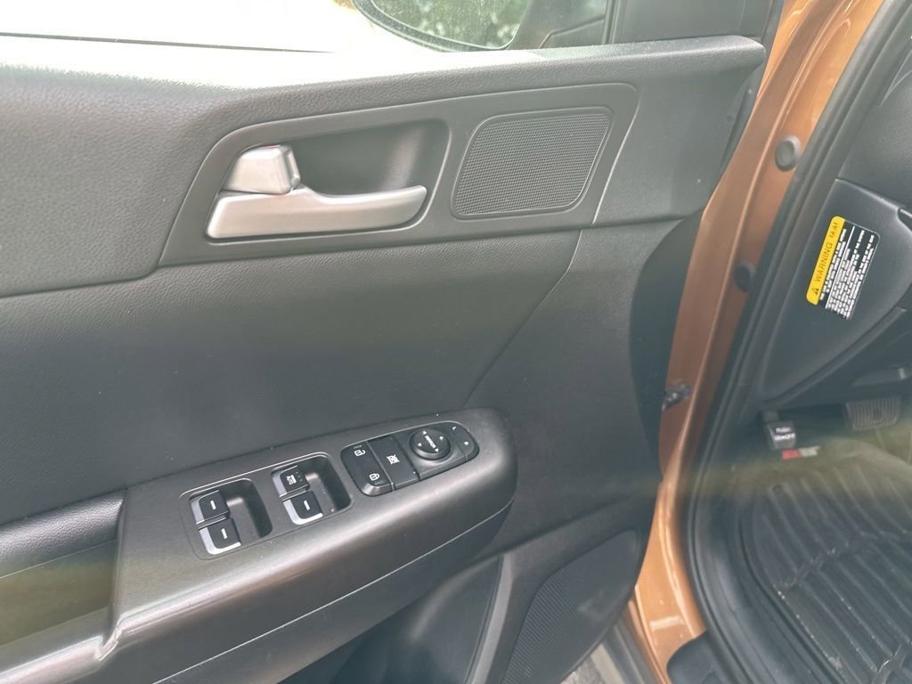 Used 2017 Kia Sportage EX FWD image 13