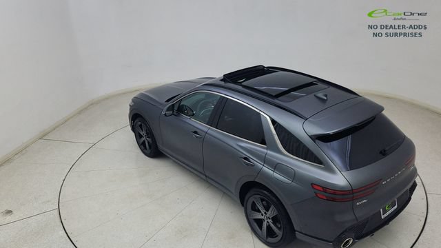 Used 2024 Genesis GV70 3.5T Sport w/ Sport Prestige Package AWD/4WD image 82
