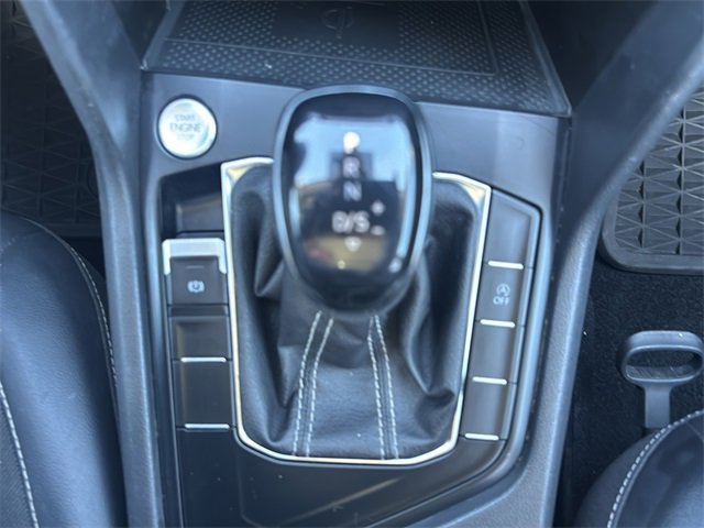 Used 2022 Volkswagen Taos SE w/ Panoramic Sunroof Package image 28