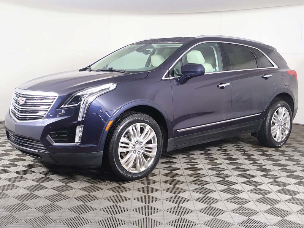 Used 2017 Cadillac XT5 Premium Luxury w/ LPO, Wheel Lock Package AWD/4WD image 10