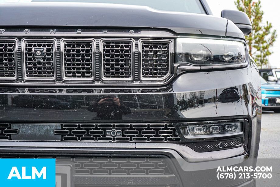 Used 2024 Jeep Grand Wagoneer L Series II w/ Quick Order Packagew 28T image 12