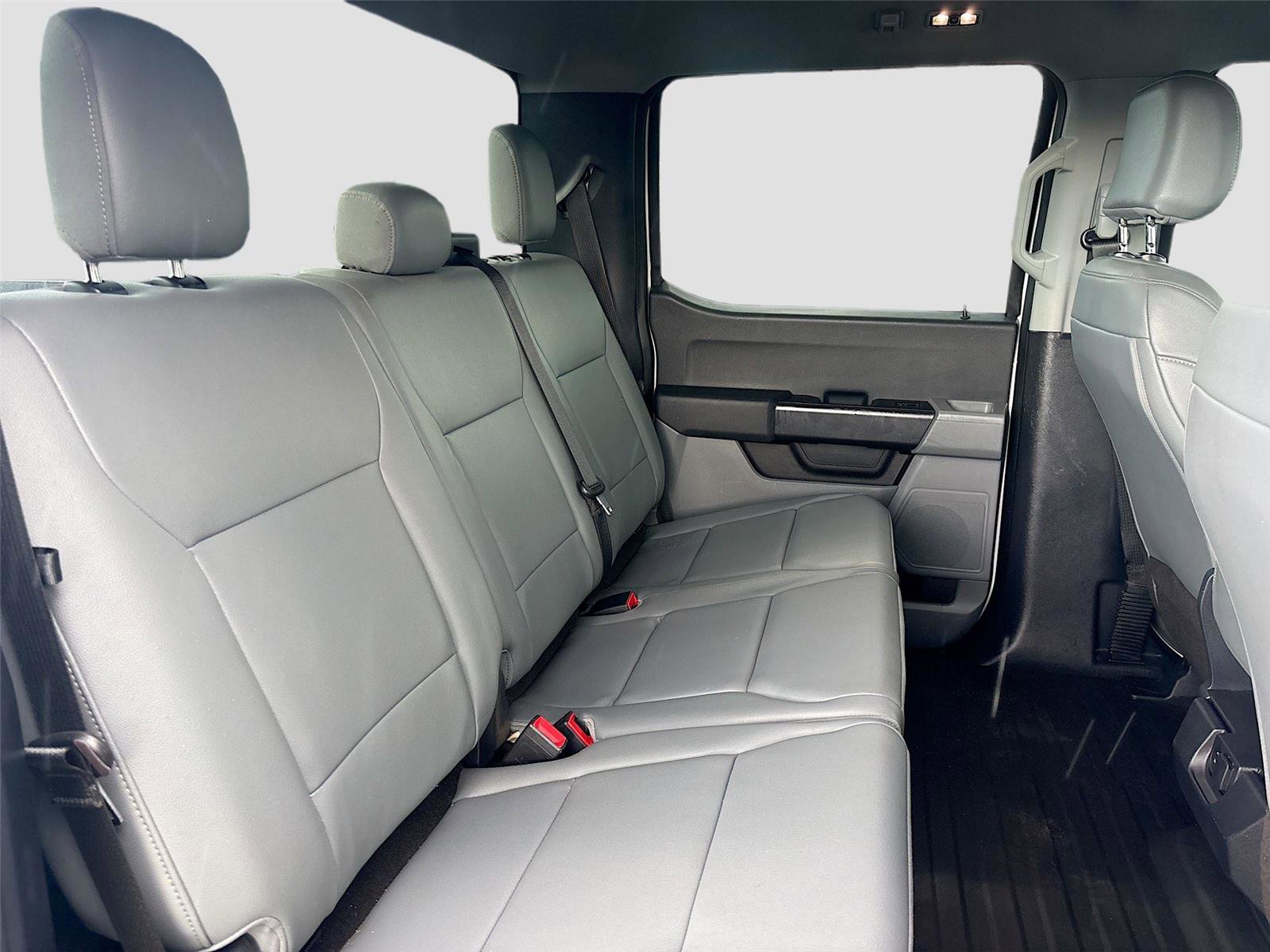 Used 2022 Ford F150 XL w/ Trailer Tow Package image 26