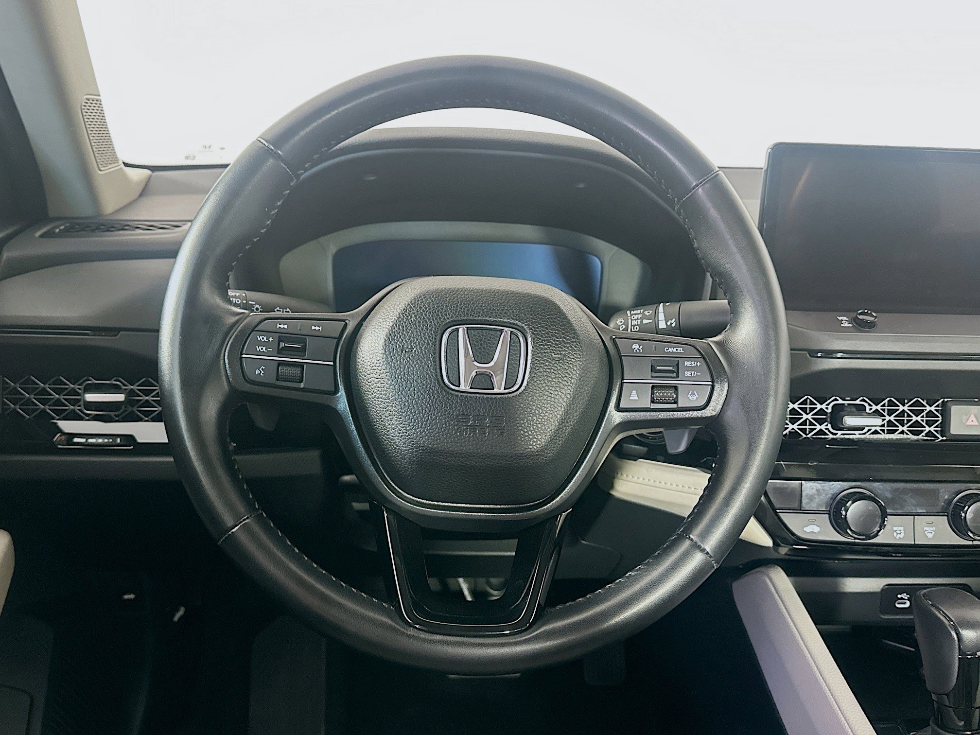 Used 2024 Honda Accord EX-L image 17