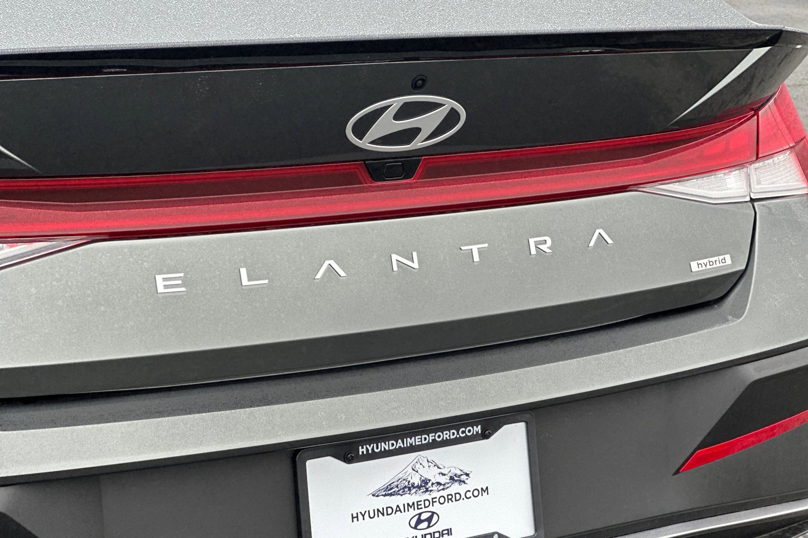 New 2026 Hyundai Elantra Sport FWD image 25
