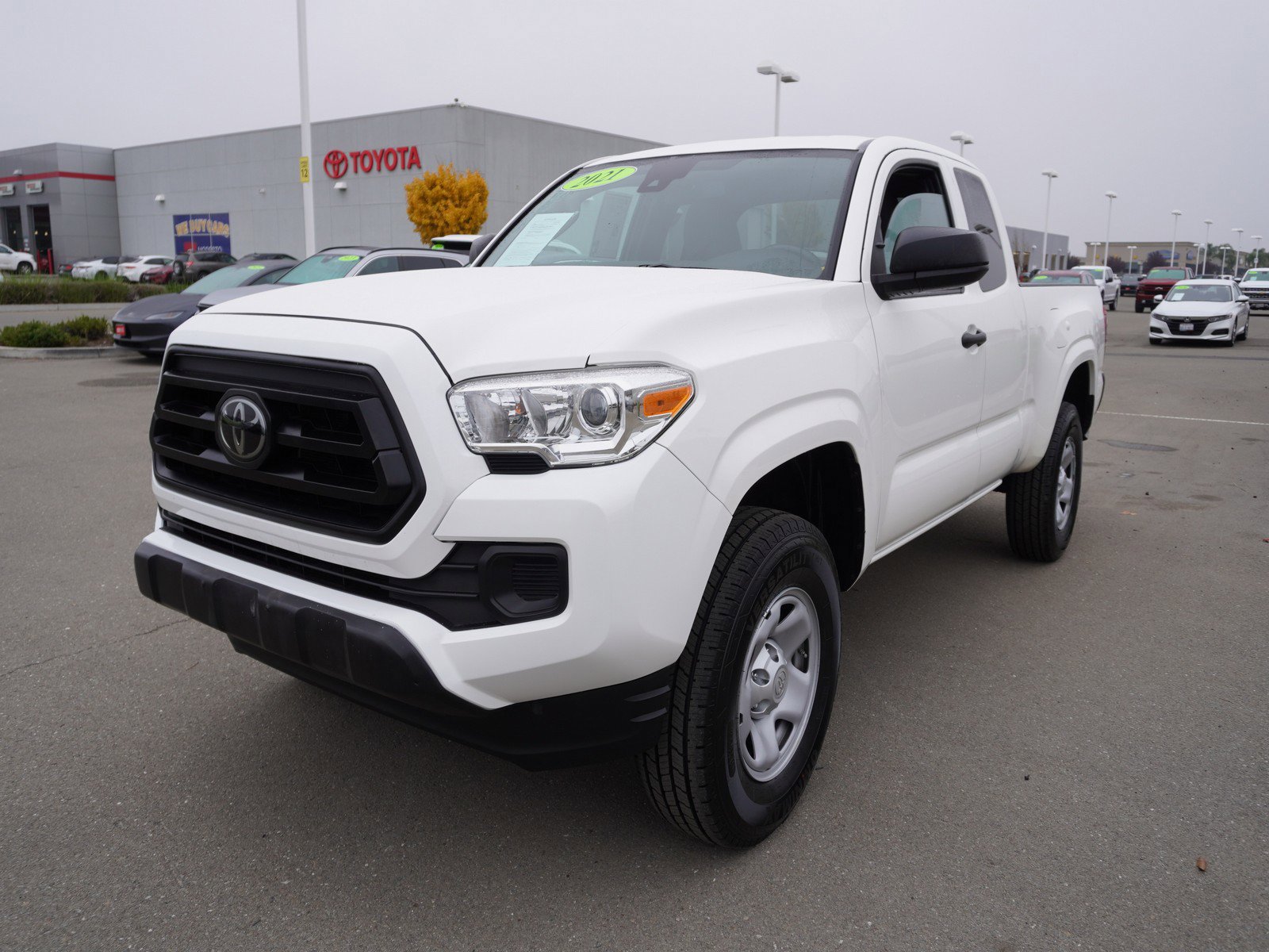 Used 2021 Toyota Tacoma SR image 7