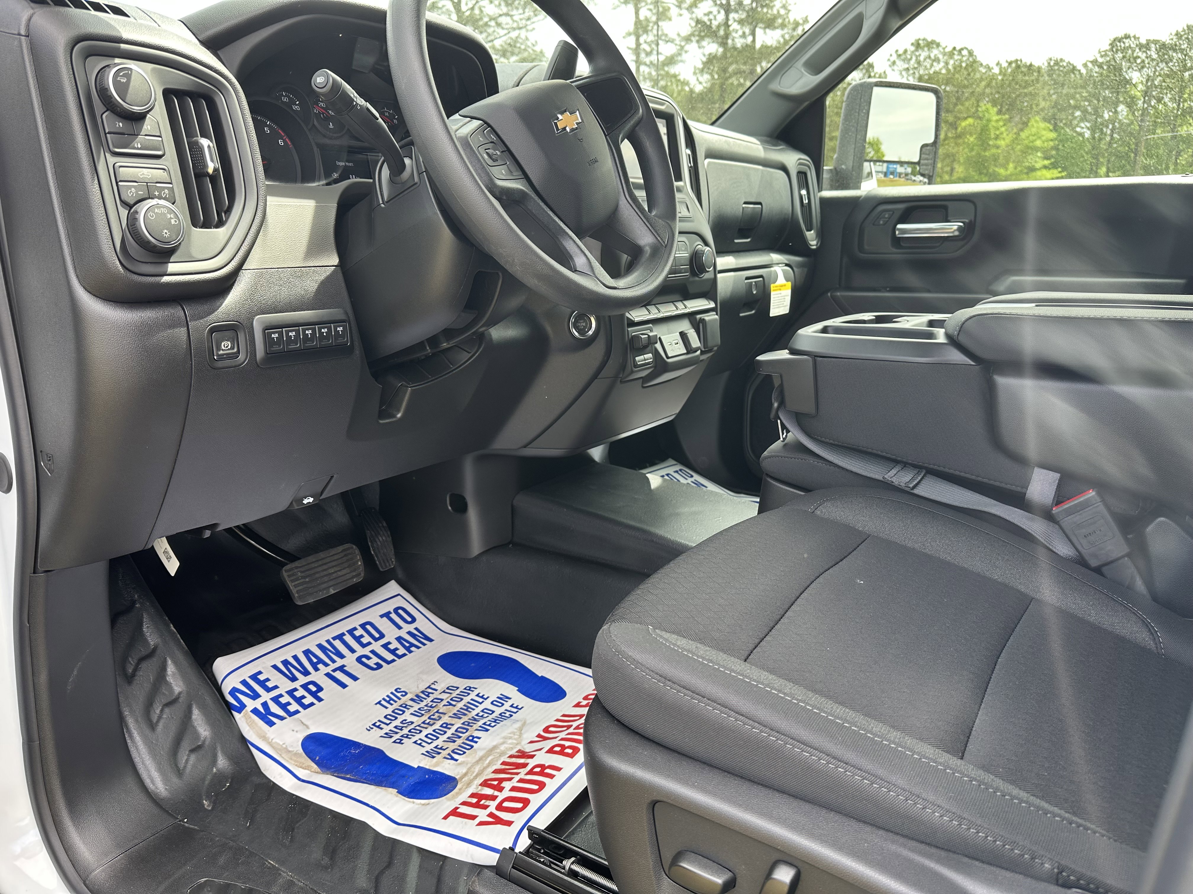 New 2026 Chevrolet Silverado 3500 W/T w/ WT Convenience Package AWD/4WD image 9