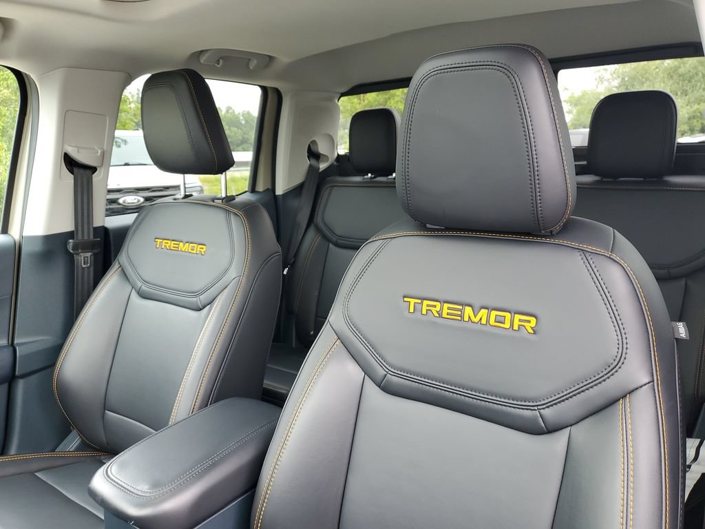 Certified 2024 Ford Maverick Tremor w/ Tremor Off-Road Package AWD/4WD image 14