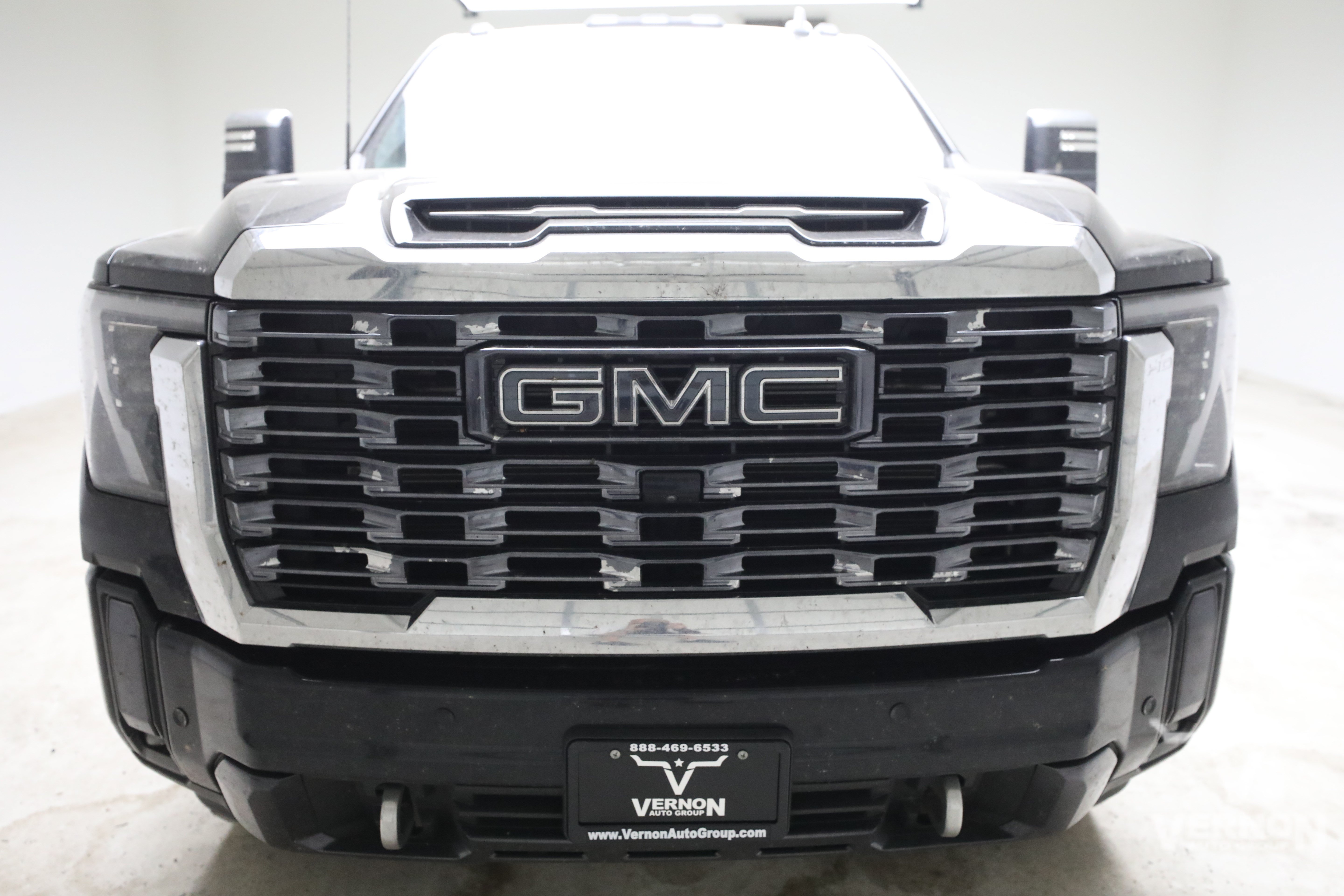 Used 2024 GMC Sierra 2500 Denali Ultimate AWD/4WD image 7