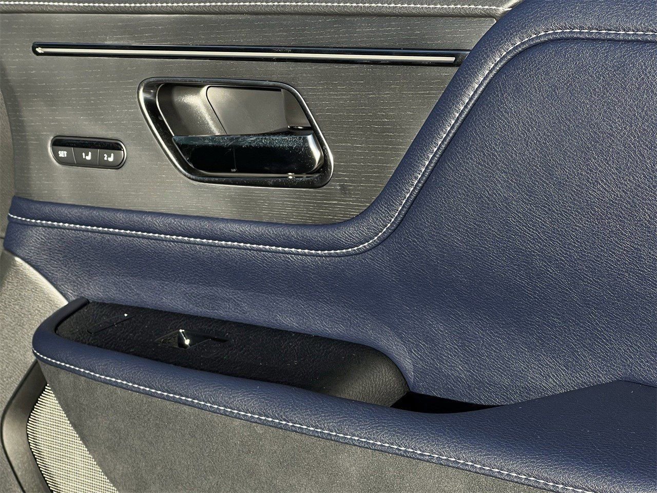 New 2026 INFINITI QX80 4WD image 24