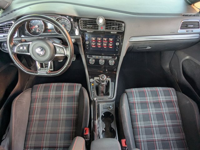 Used 2018 Volkswagen GTI SE FWD image 17