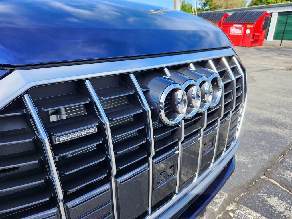 New 2025 Audi Q3 2.0T Premium image 19