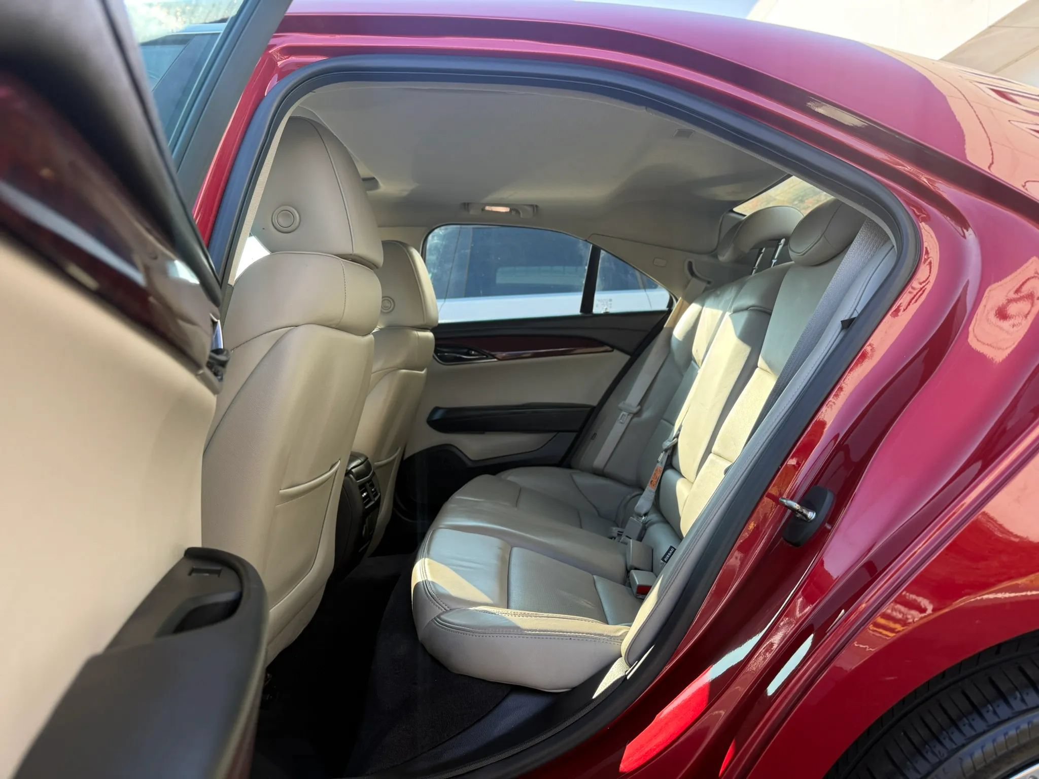 Used 2018 Cadillac ATS Luxury w/ Safety and Security Package AWD/4WD image 29