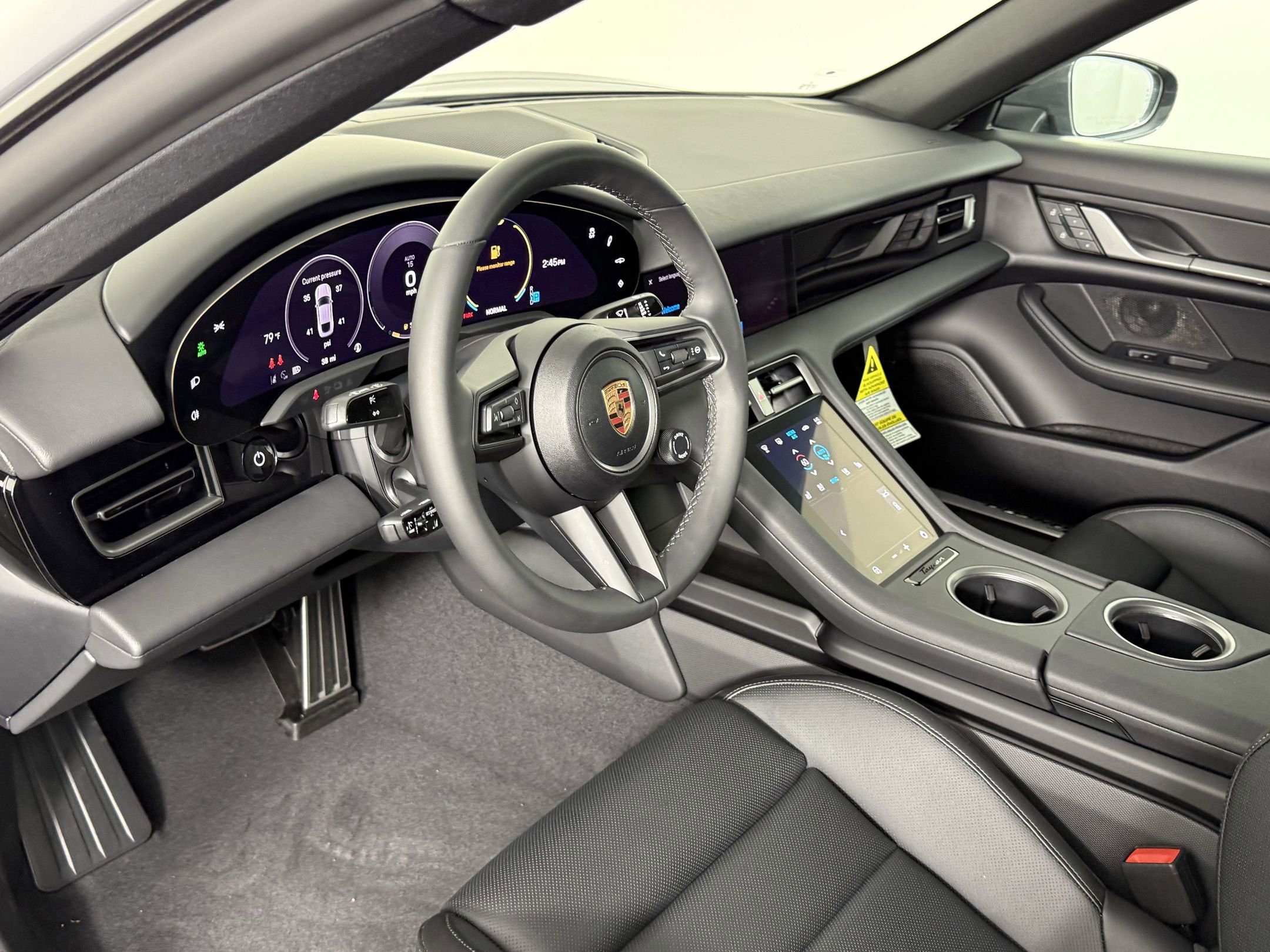 New 2025 Porsche Taycan image 4