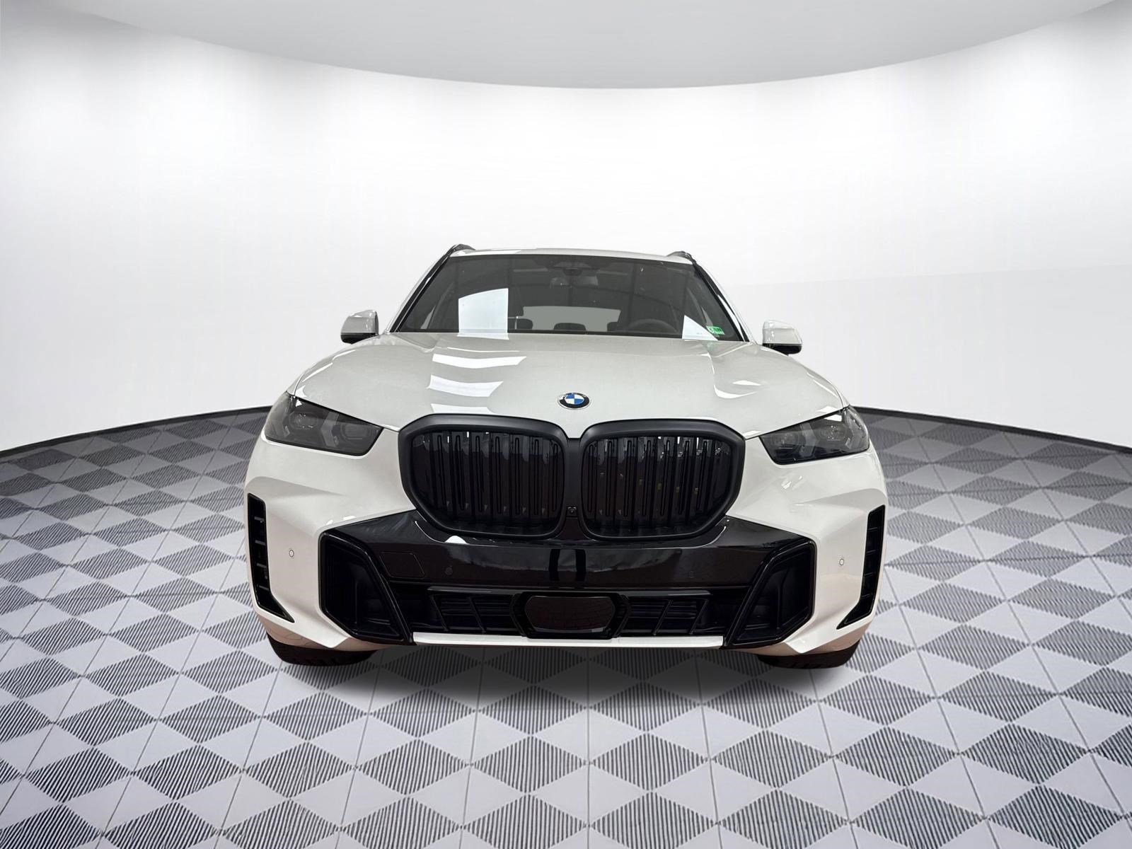 Used 2026 BMW X5 xDrive40i w/ M Sport Package image 28