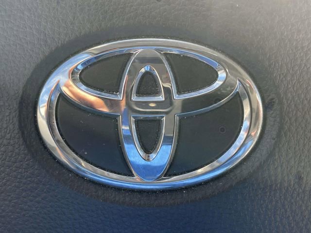 Used 2023 Toyota Corolla Cross LE FWD image 20