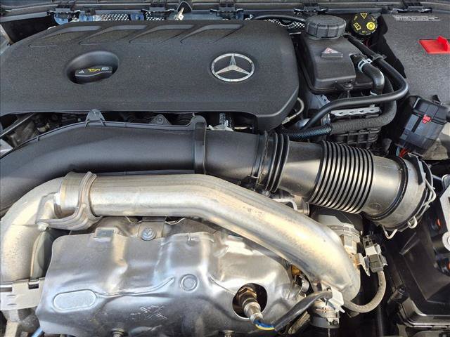 Used 2026 Mercedes-Benz GLB 250 image 22