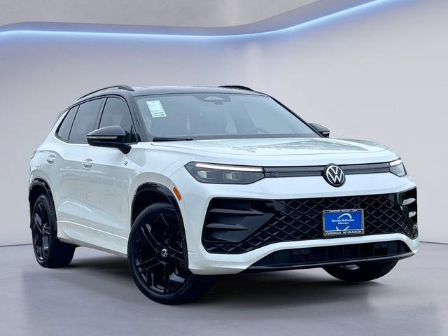 New 2026 Volkswagen Tiguan SE R-Line FWD video 1