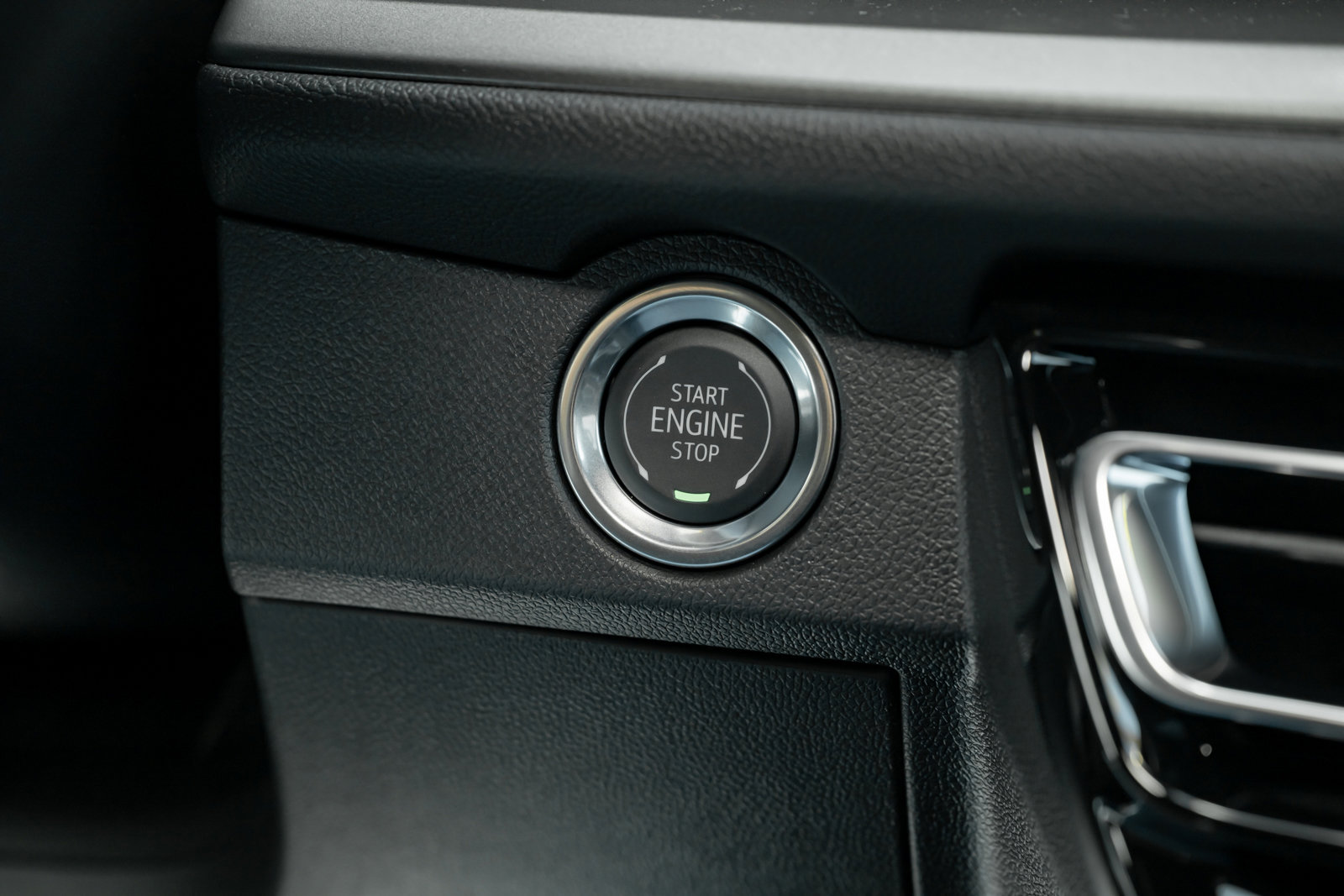 New 2026 Chevrolet Traverse LT w/ Driver Confidence Package image 23
