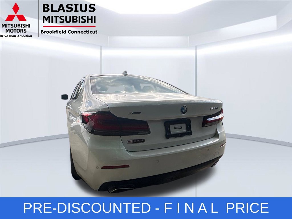 Used 2023 BMW 530i xDrive w/ Premium Package AWD/4WD image 11