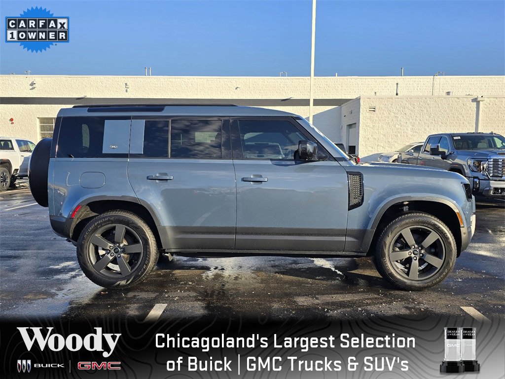 Used 2024 Land Rover Defender 110 S image 9