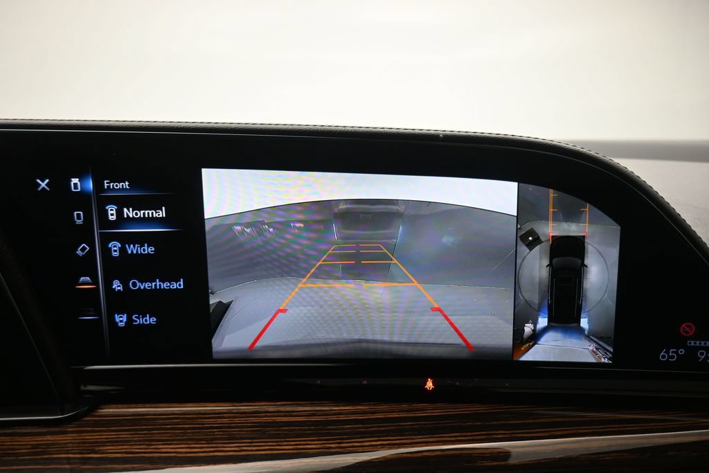 Used 2024 Cadillac Escalade ESV Premium Luxury w/ LPO, Floor Liner Package AWD/4WD image 22